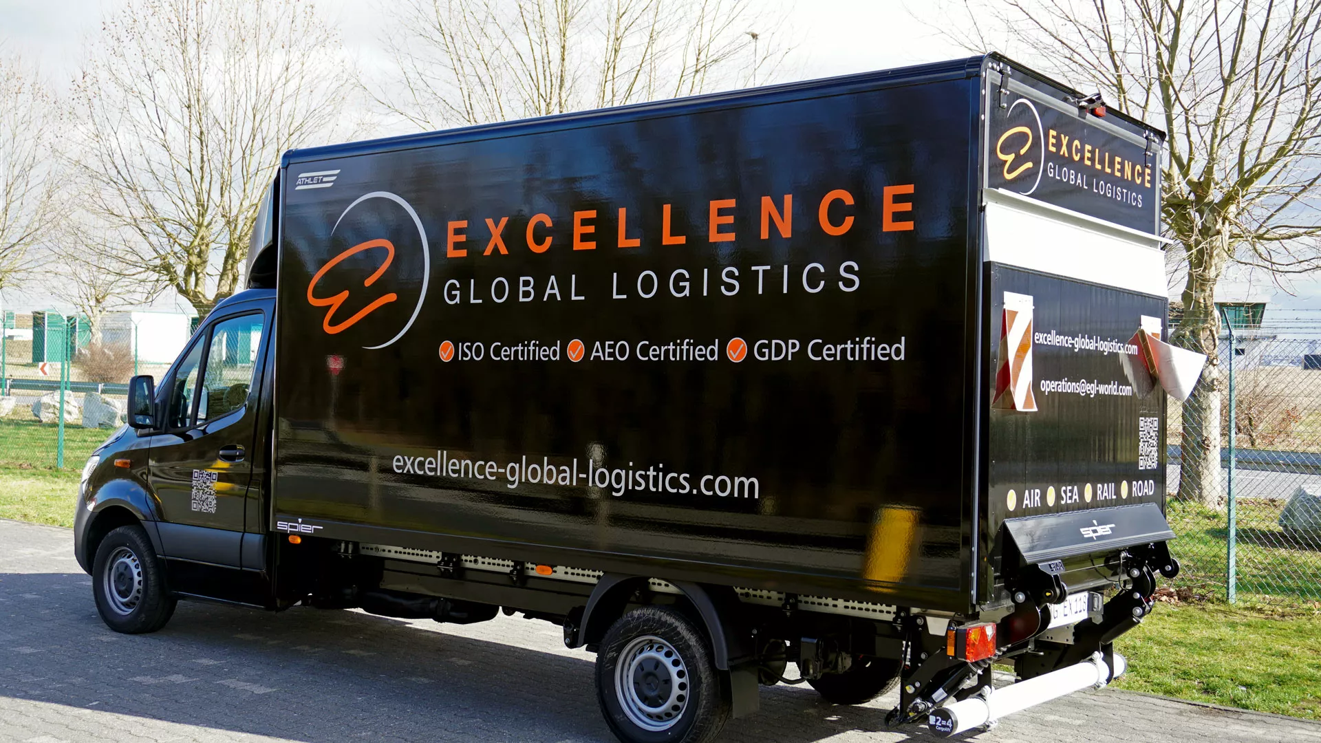LKW der Excellence Global Logistics GmbH